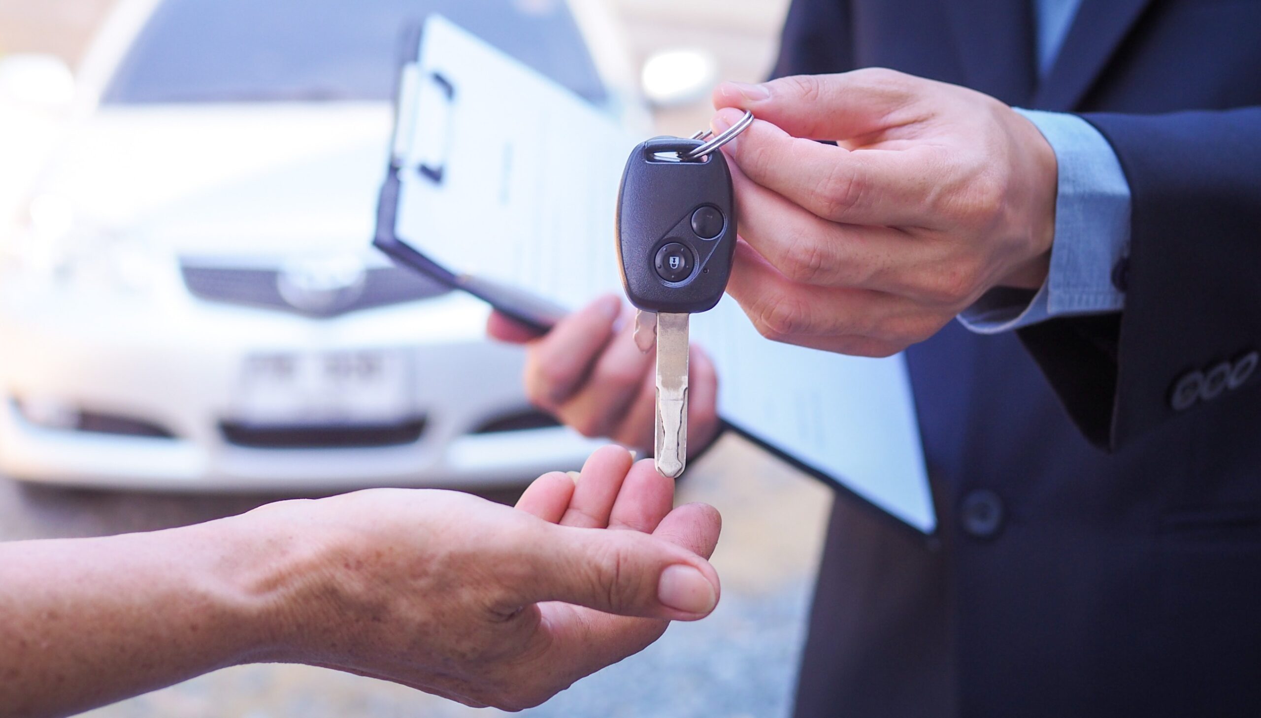 What Are Some Risks of Selling Your Used Car on Your Own?