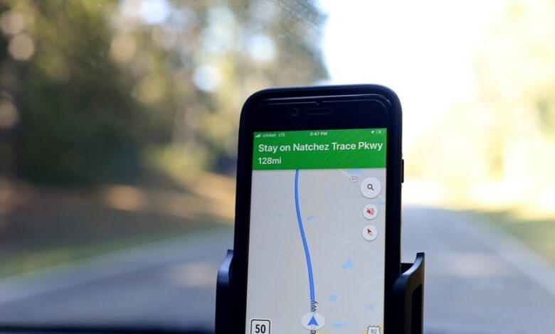 insight network revealing phone trace